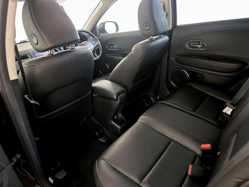 Used Honda HR-V 2018 for sale - 76616230: Photo 14