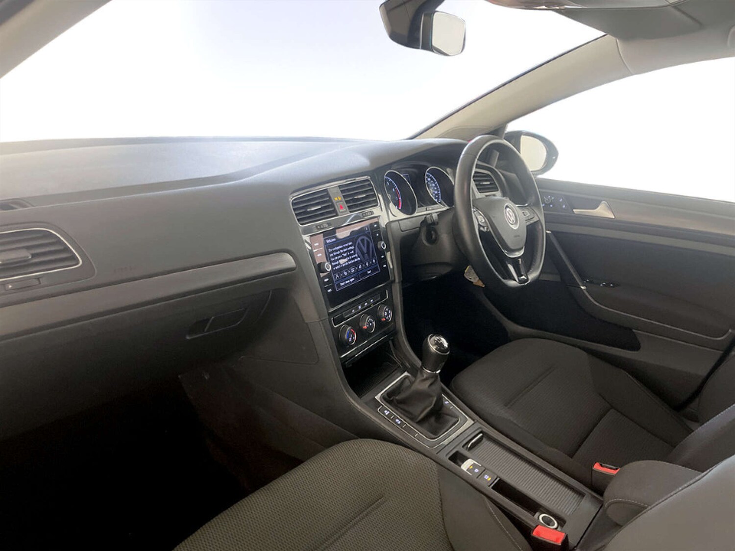 Used Volkswagen Golf 2018 for sale - 77639625: Photo 12