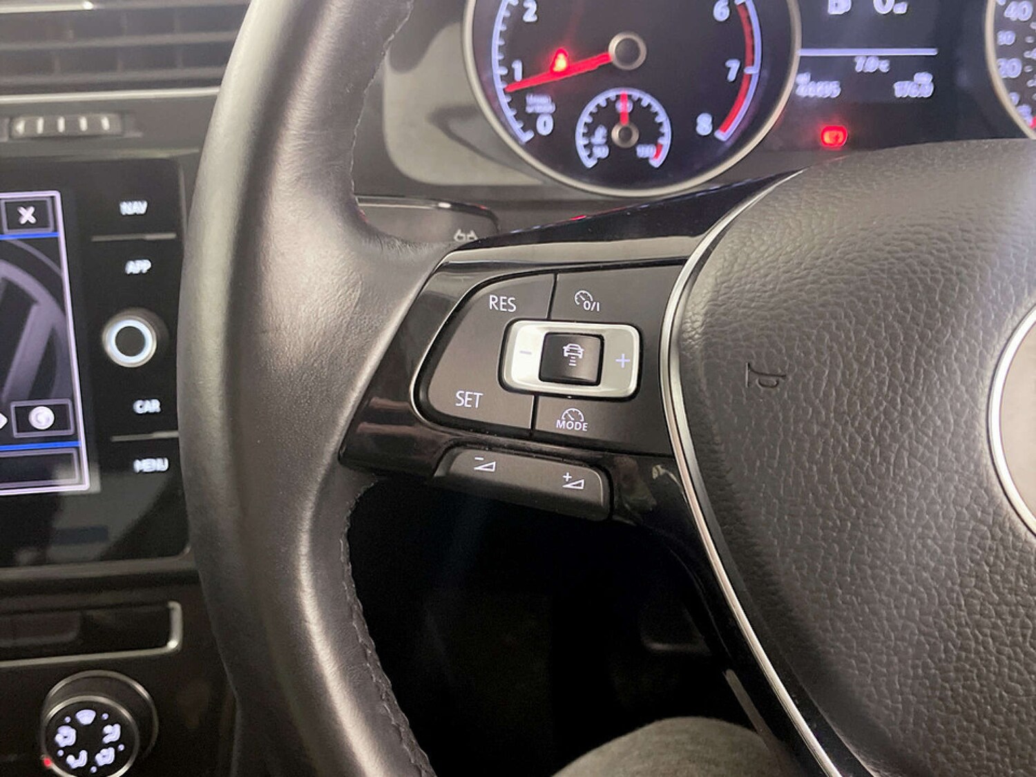 Used Volkswagen Golf 2018 for sale - 77639625: Photo 17