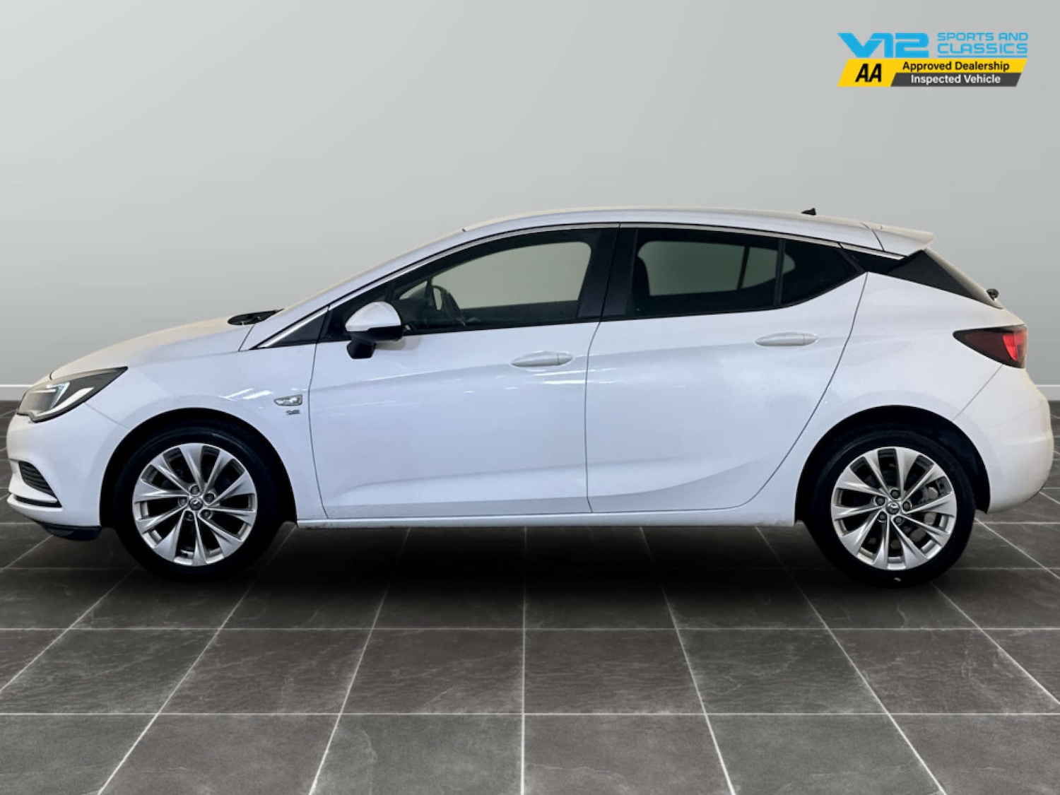Used Vauxhall Astra 2018 for sale - 77185807: Photo 7