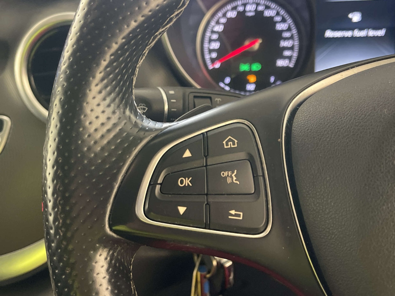 Used Mercedes-Benz V-Class 2016 for sale - 77920779: Photo 16