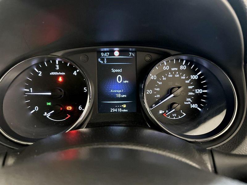 Used Nissan Qashqai 2017 for sale - 76738820: Photo 18