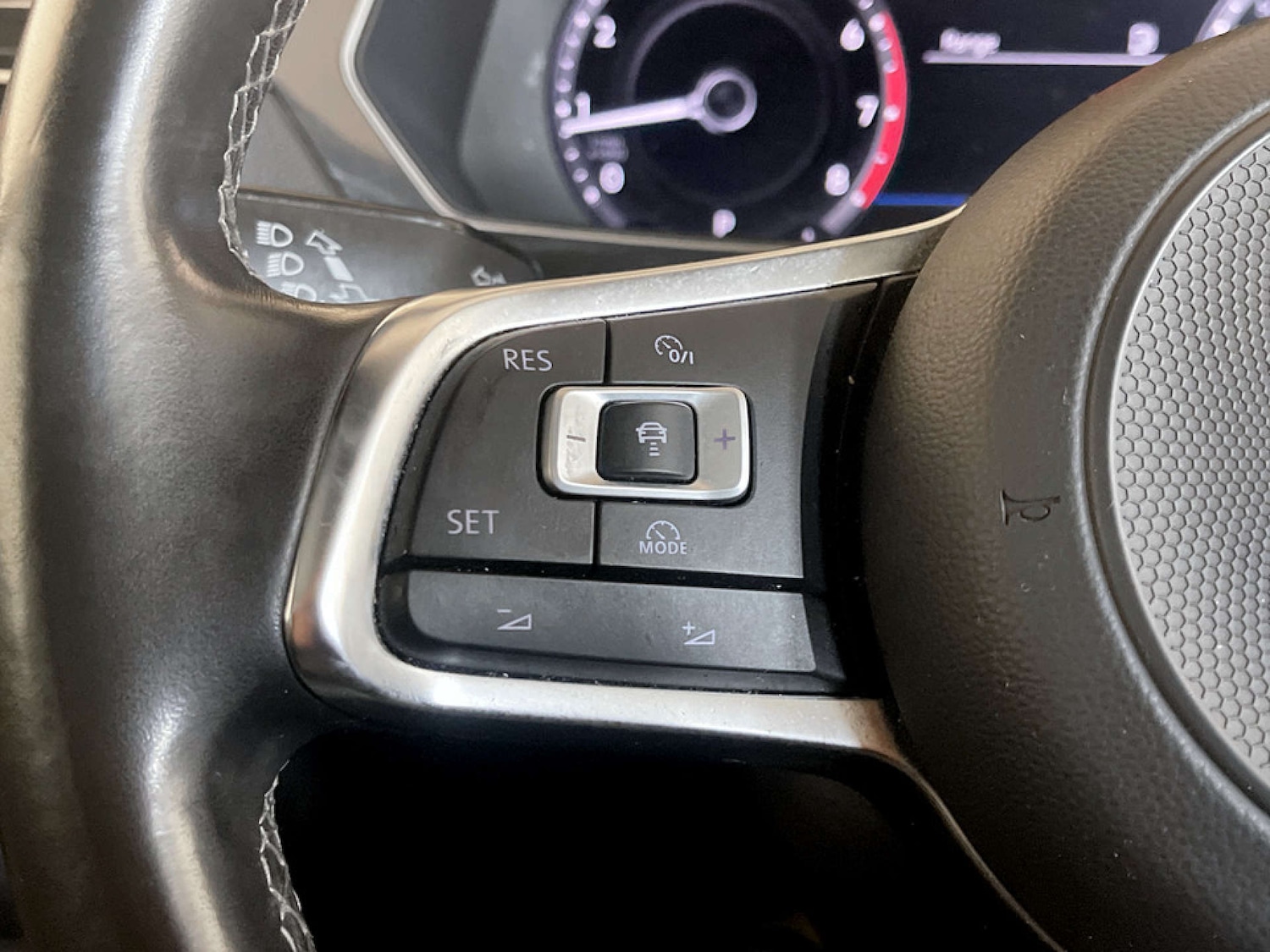 Used Volkswagen Tiguan 2018 for sale - 77474644: Photo 17