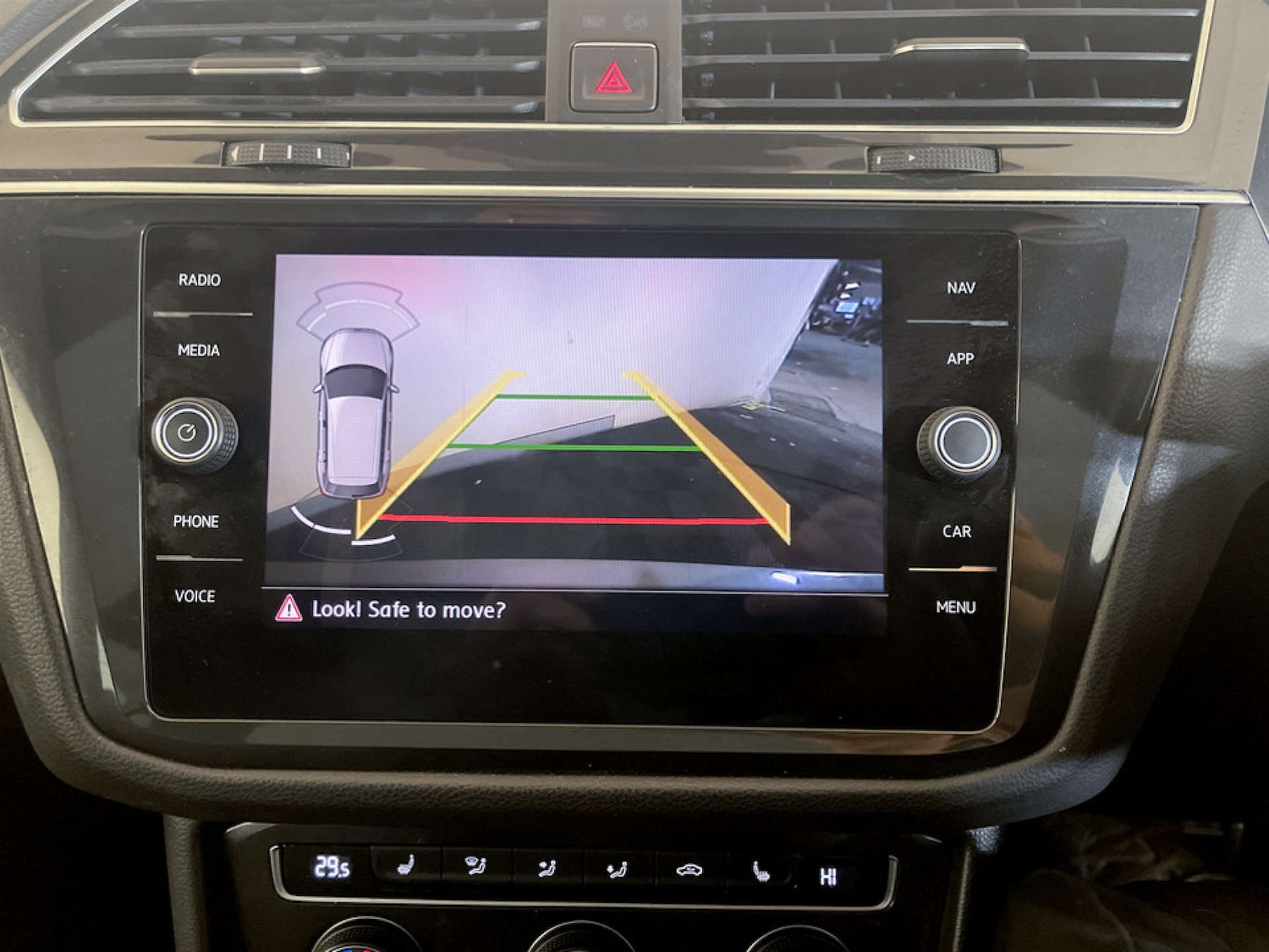 Used Volkswagen Tiguan 2018 for sale - 77474644: Photo 20