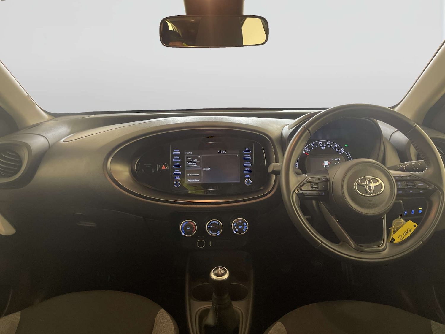 Used Toyota Aygo X 2022 for sale - 78066793: Photo 3