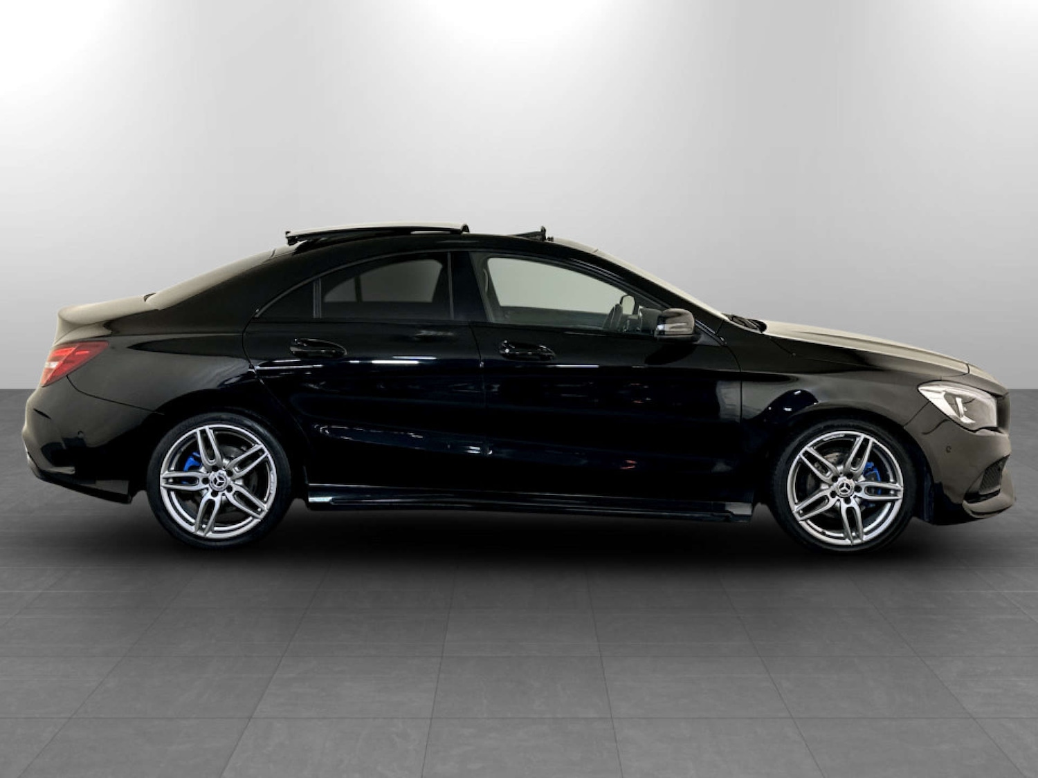 Used Mercedes-Benz CLA 2018 for sale - 77655575: Photo 10