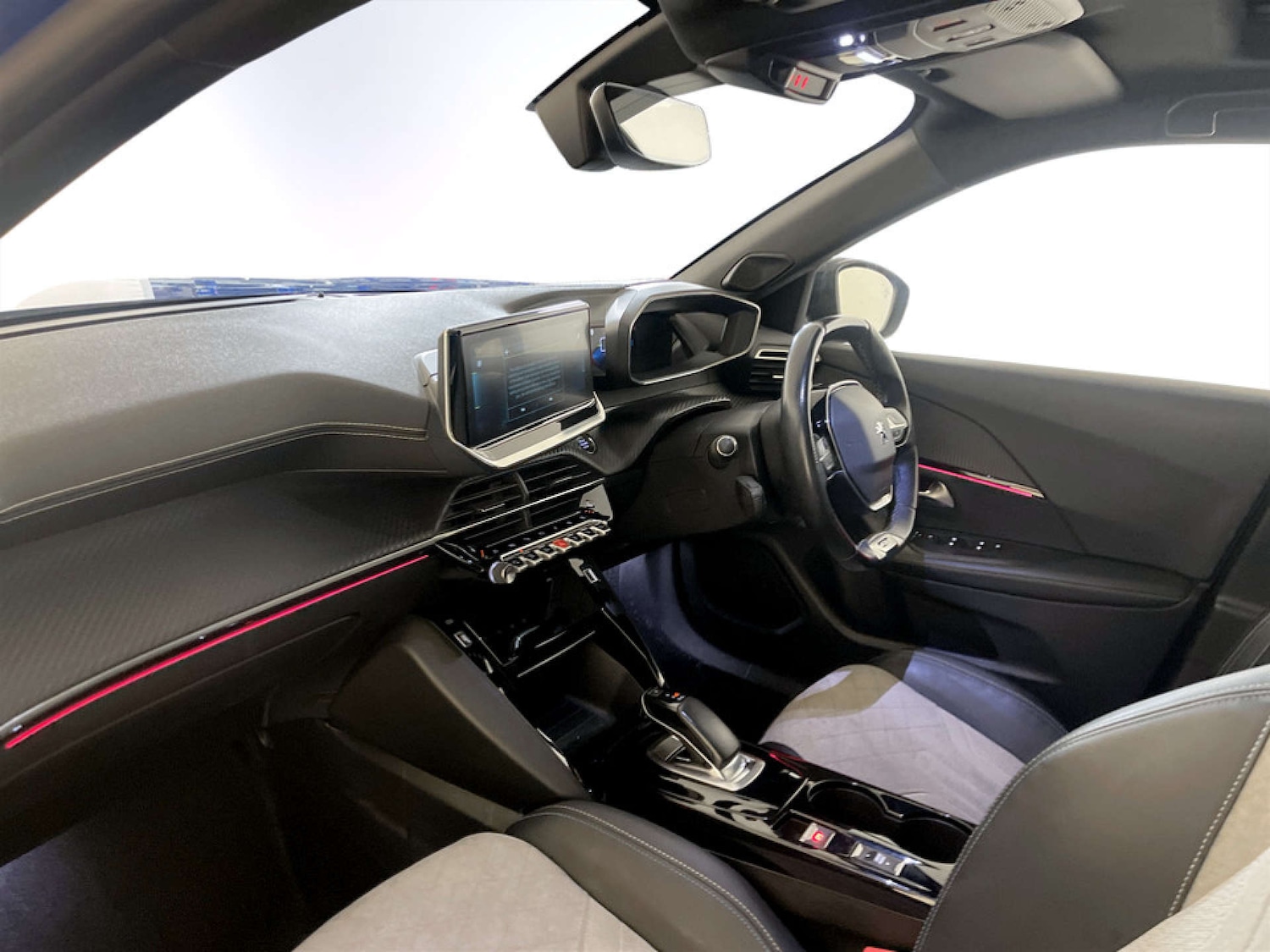 Used Peugeot 2008 2021 for sale - 77720525: Photo 12