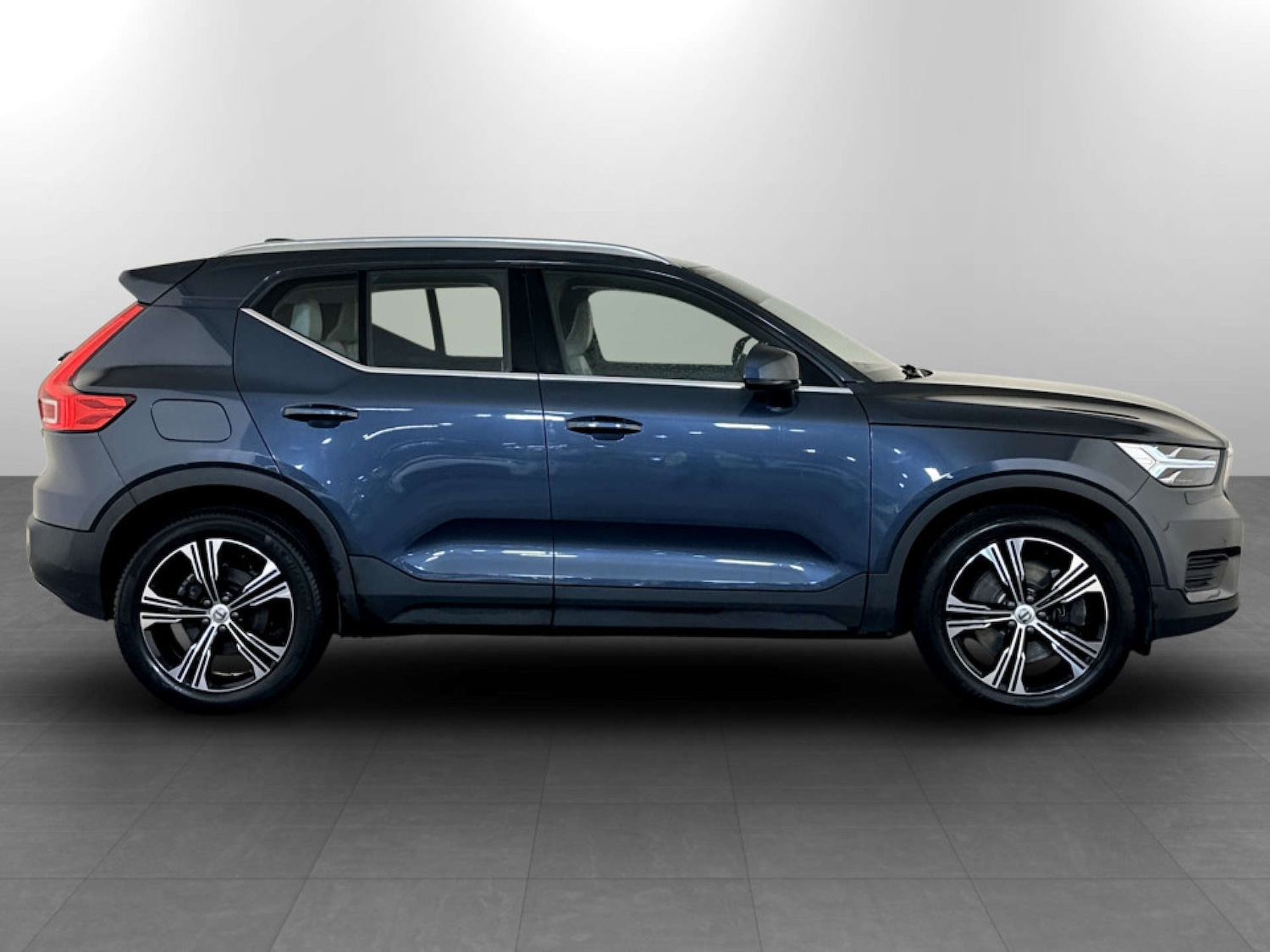 Used Volvo XC40 2022 for sale - 77655562: Photo 10