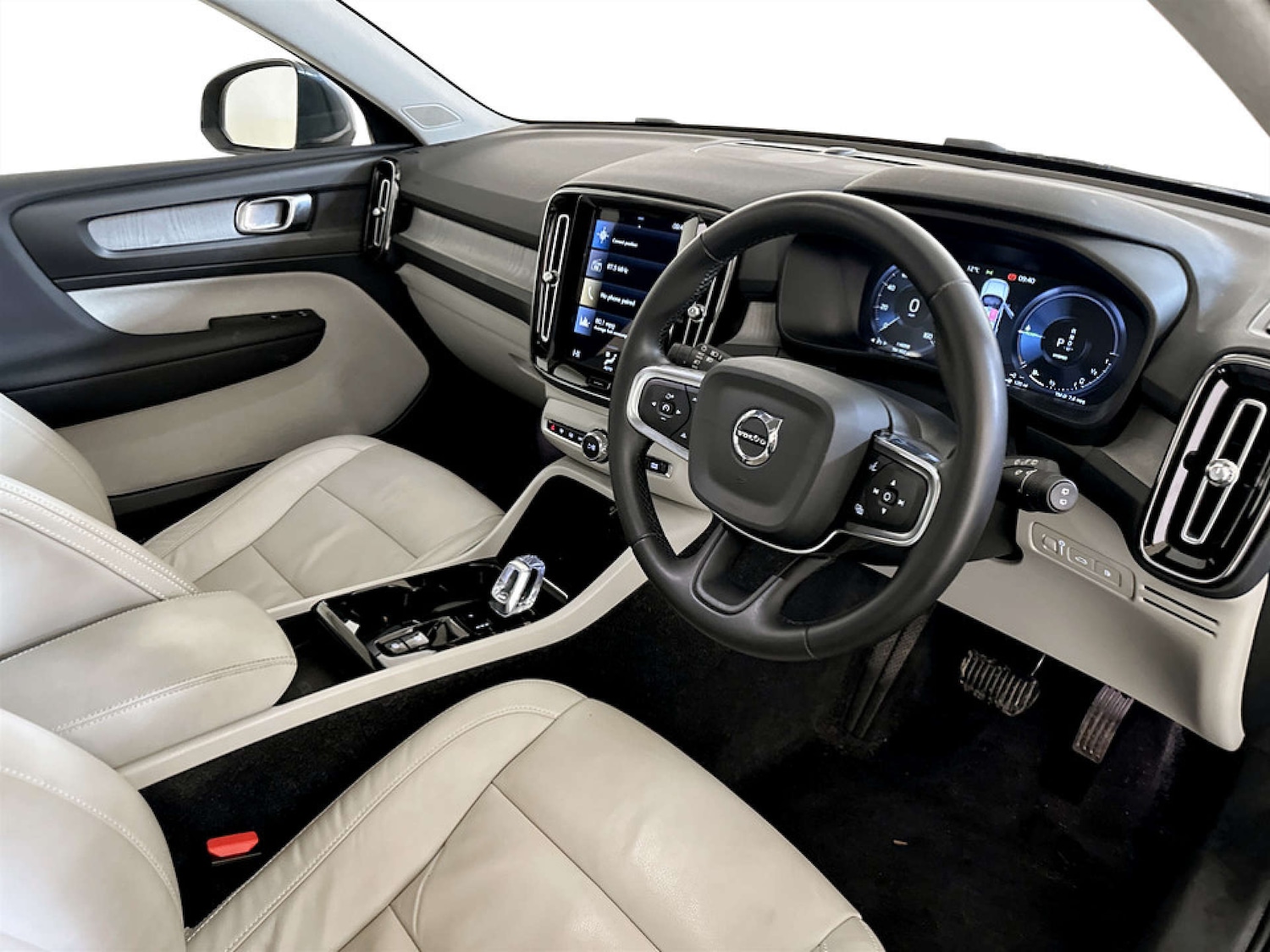 Used Volvo XC40 2022 for sale - 77655562: Photo 14