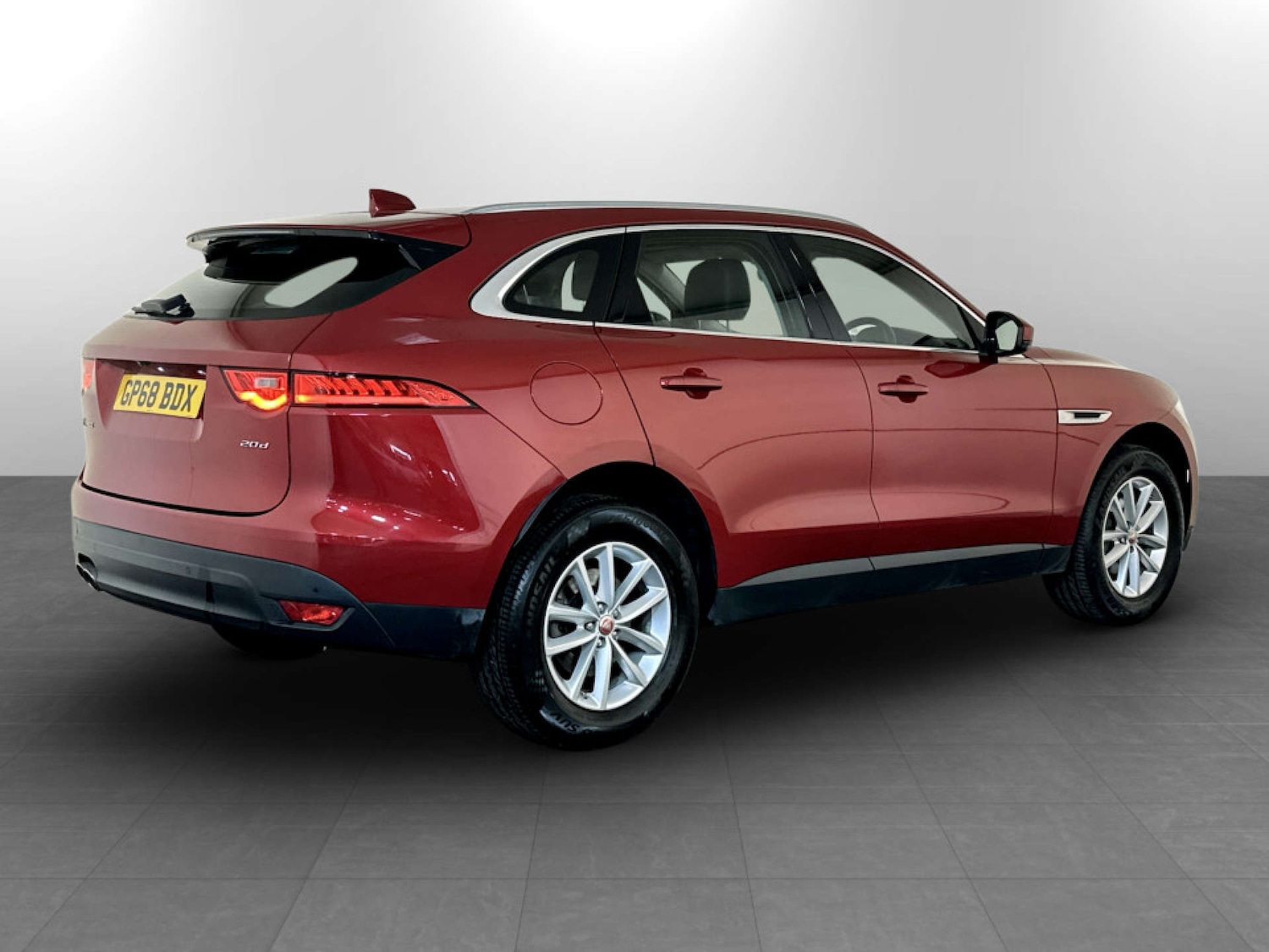 Used Jaguar F-Pace 2019 for sale - 77185914: Photo 10