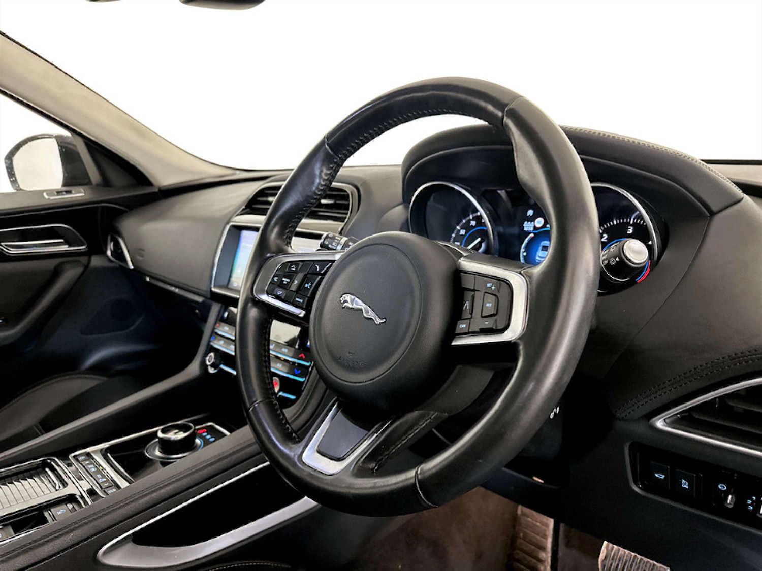 Used Jaguar F-Pace 2019 for sale - 77185914: Photo 15