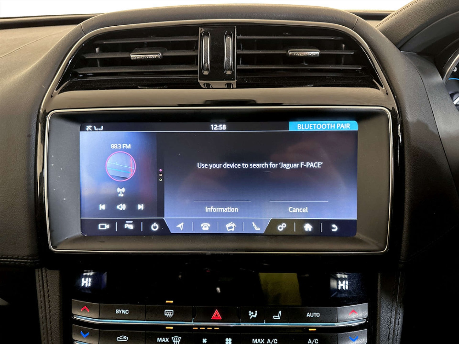 Used Jaguar F-Pace 2019 for sale - 77185914: Photo 22