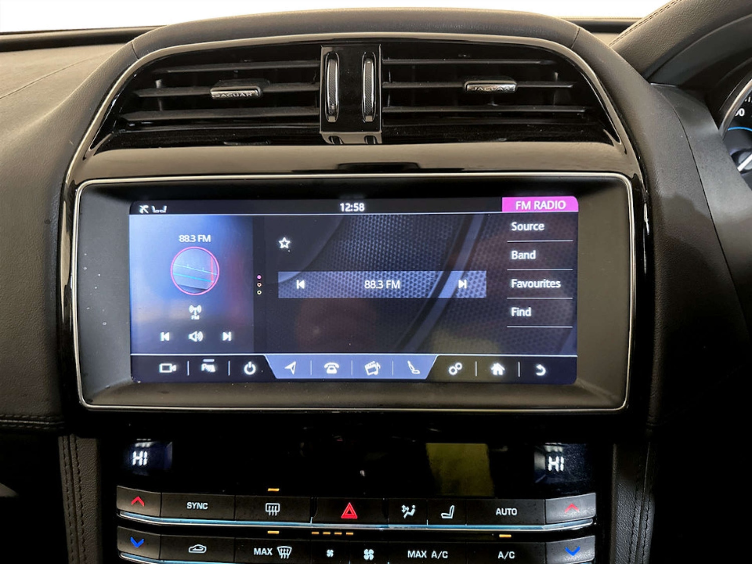 Used Jaguar F-Pace 2019 for sale - 77185914: Photo 25