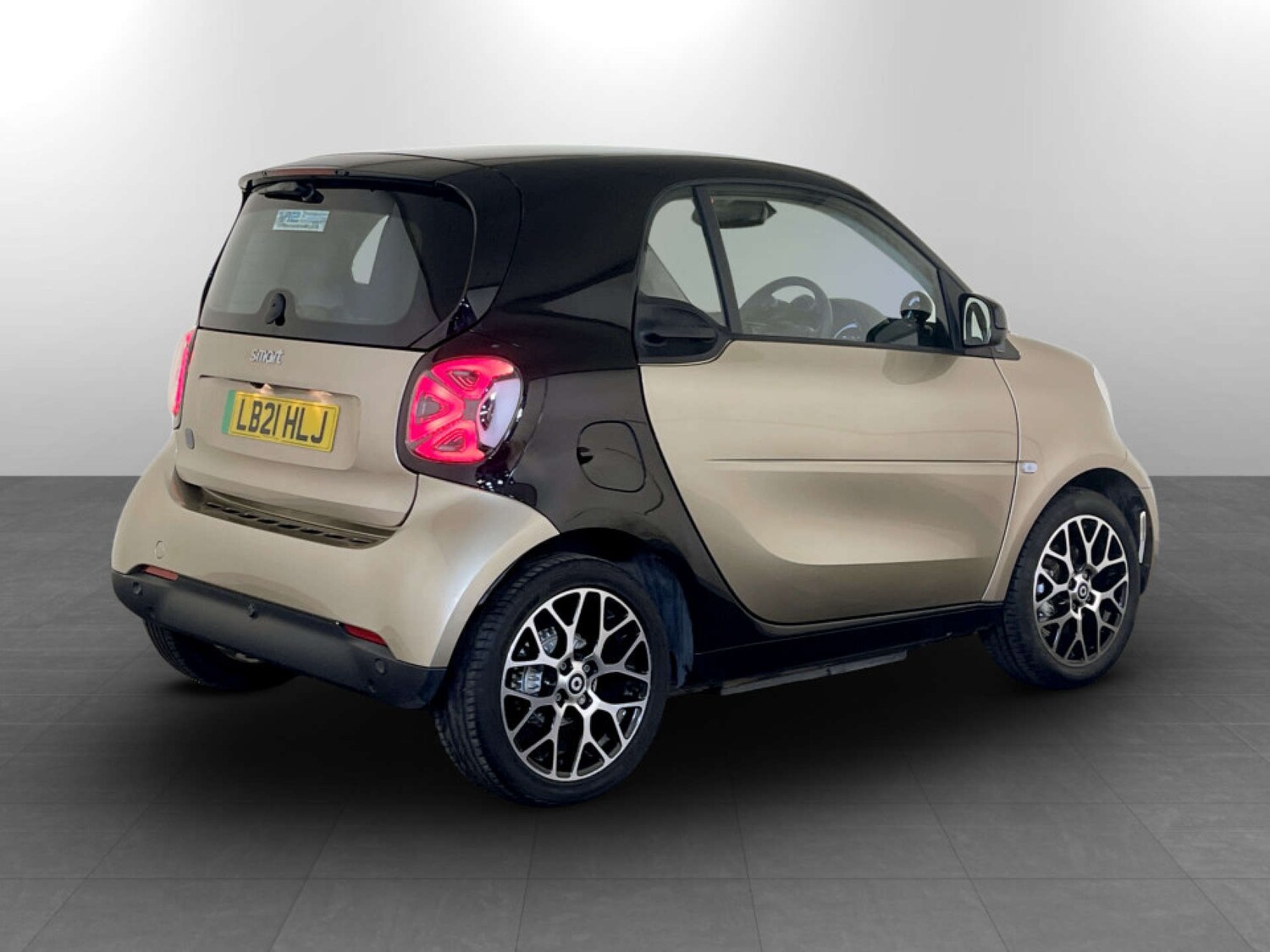 Used smart fortwo 2021 for sale - 77758665: Photo 10