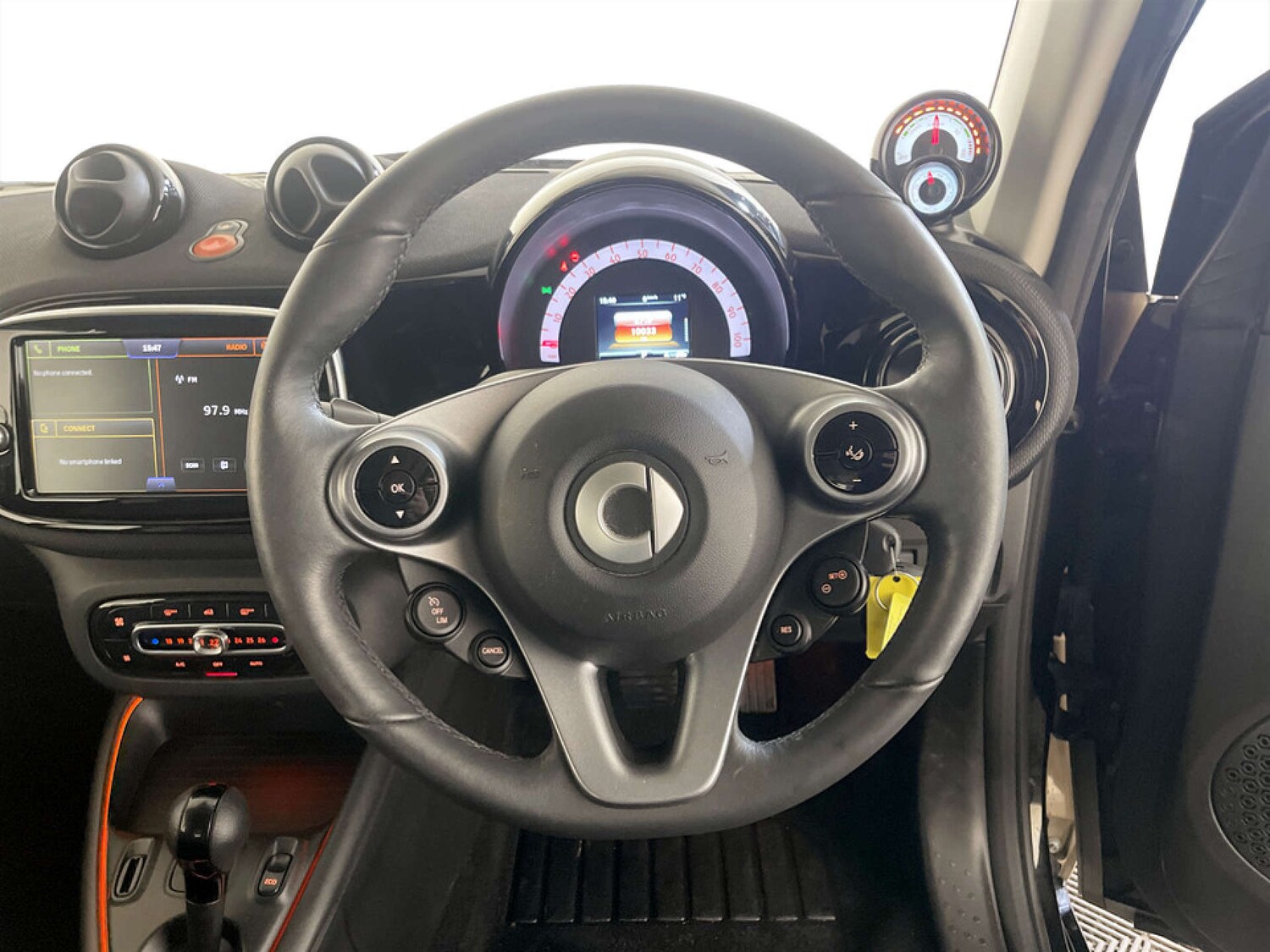 Used smart fortwo 2021 for sale - 77758665: Photo 16