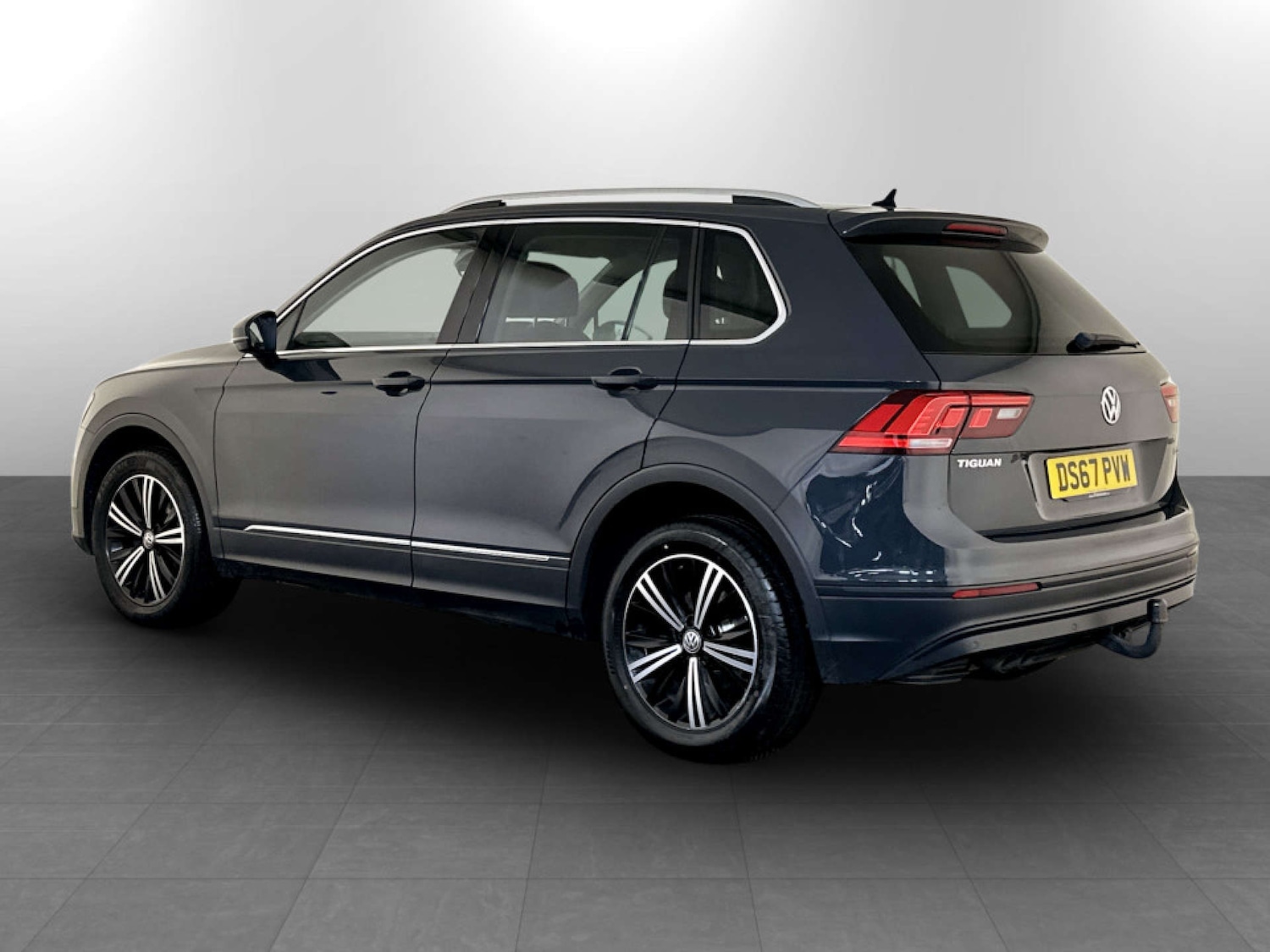 Used Volkswagen Tiguan 2017 for sale - 77494230: Photo 7