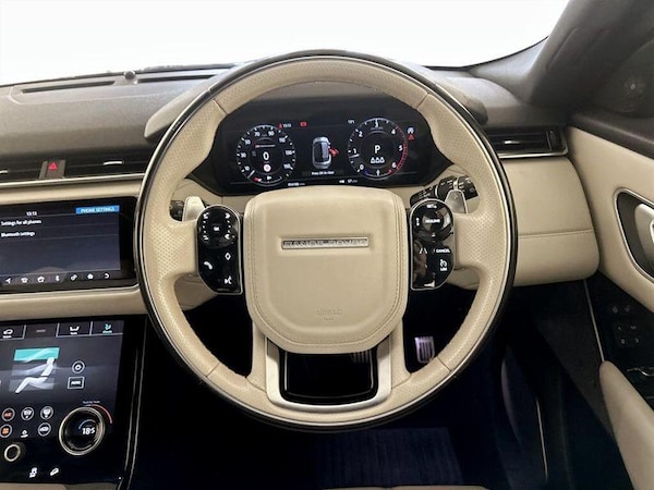 Used Land Rover Range Rover Velar 2018 for sale - 76222532: Photo 17
