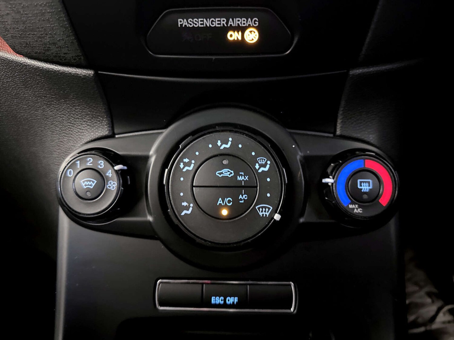 Used Ford Fiesta 2015 for sale - 77542705: Photo 22