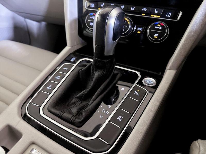 Used Volkswagen Passat 2019 for sale - 76545399: Photo 28