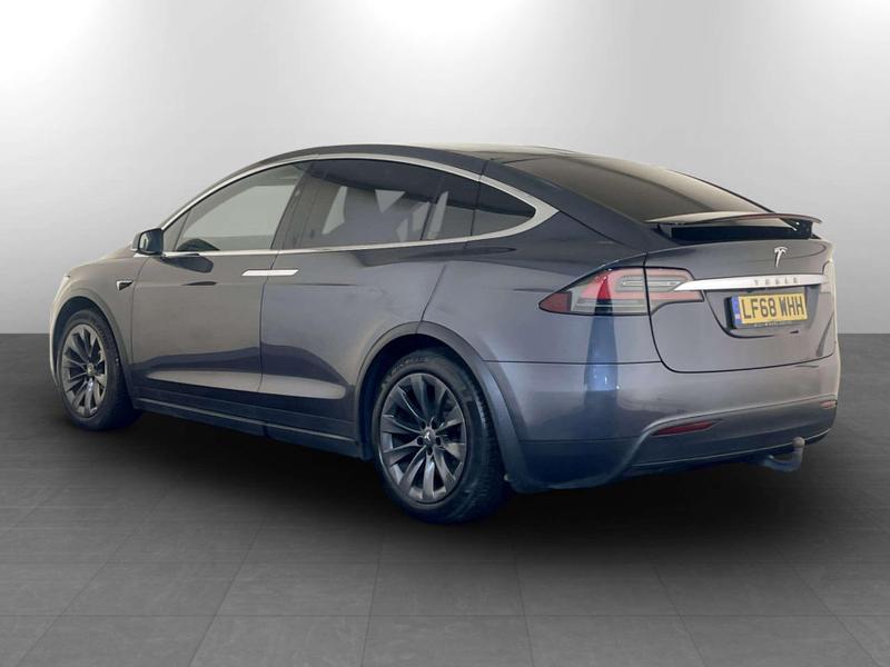 Used Tesla Model X 2018 for sale - 77157293: Photo 8