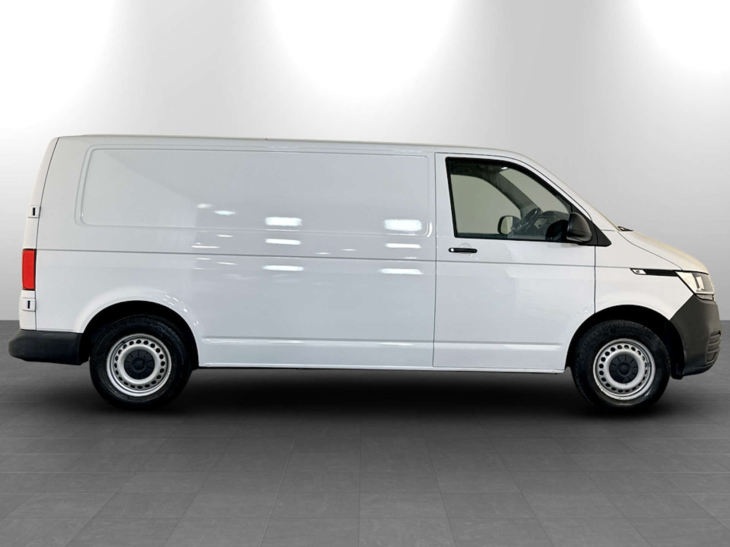 Used Volkswagen Transporter 2021 for sale - 77594842: Photo 11