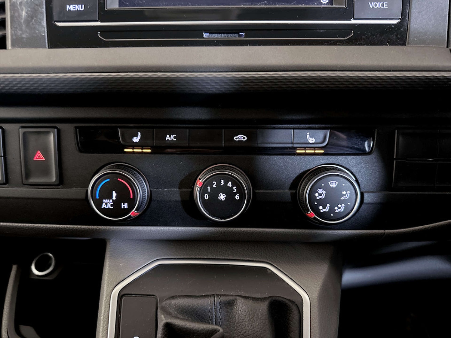 Used Volkswagen Transporter 2021 for sale - 77594842: Photo 24