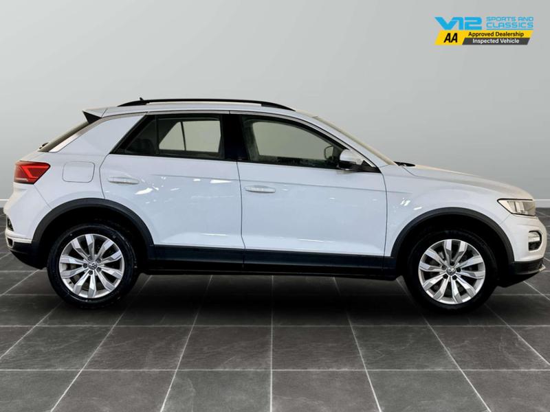 Used Volkswagen T-Roc 2020 for sale - 76862323: Photo 11