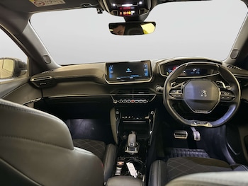 Used Peugeot 2008 2022 for sale - 78409208: Photo