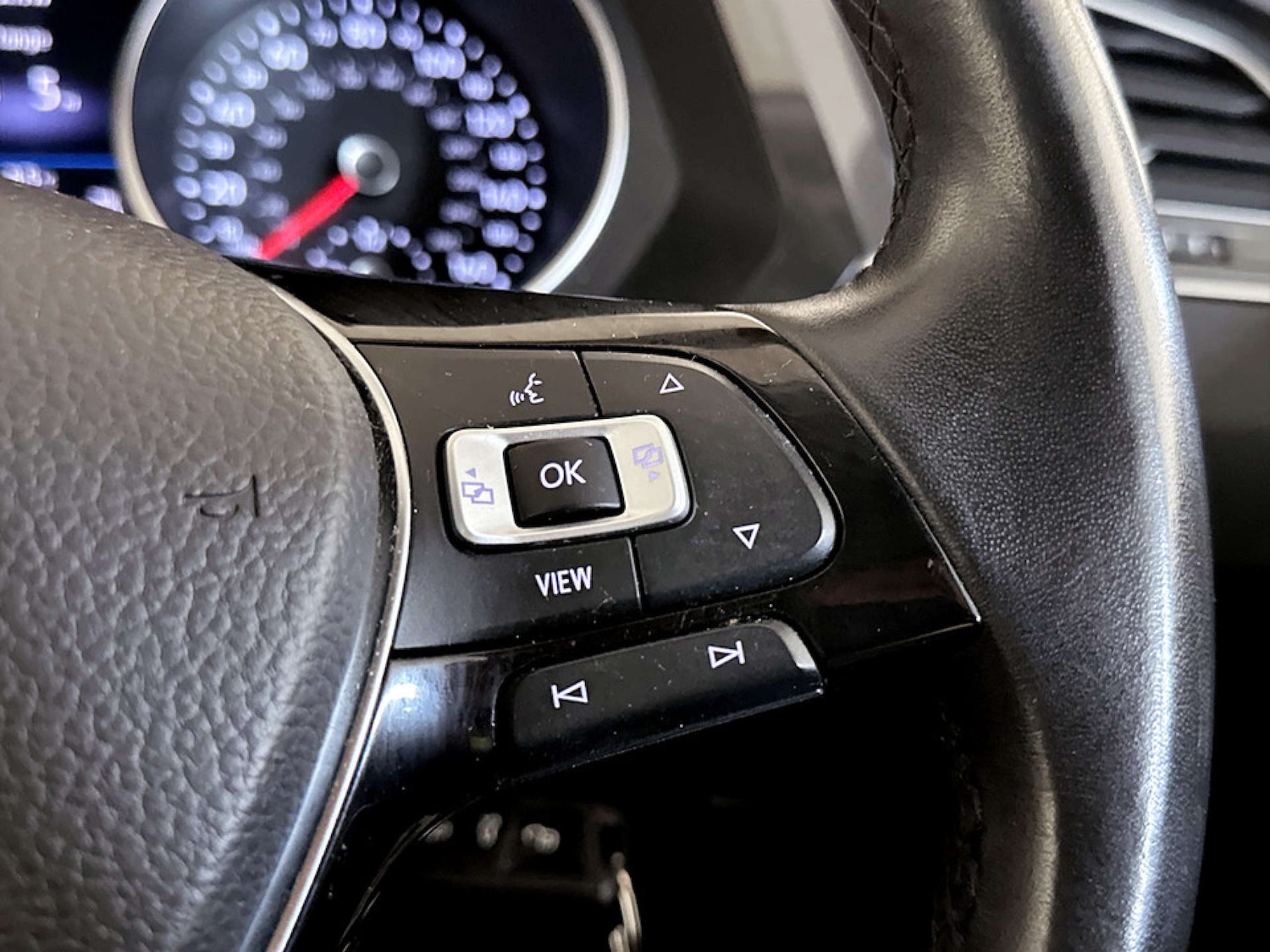 Used Volkswagen Tiguan 2019 for sale - 77195848: Photo 18