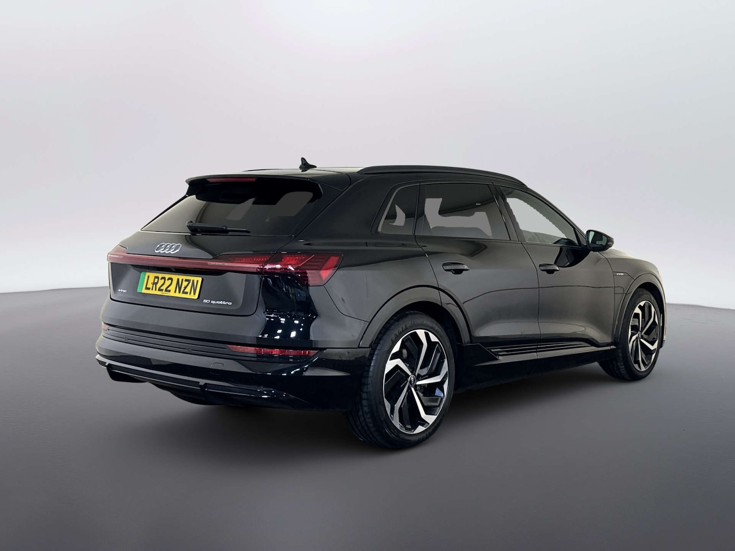 Used Audi e-tron 2022 for sale - 77934087: Photo 10