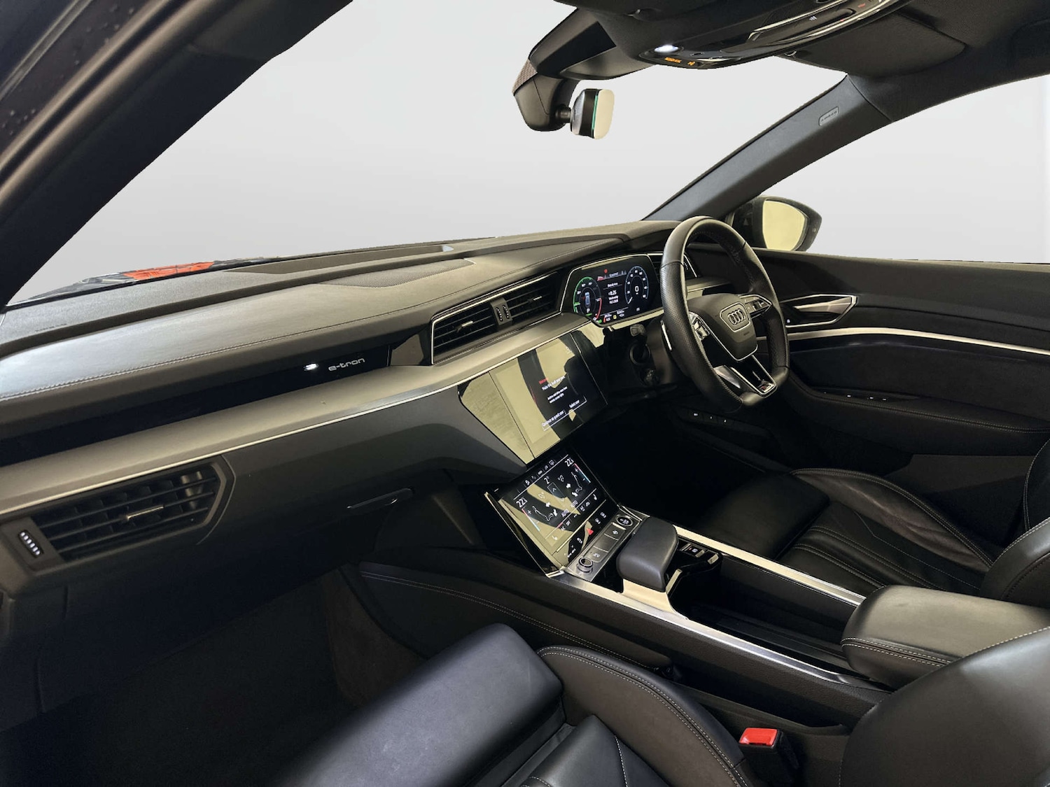 Used Audi e-tron 2022 for sale - 77934087: Photo 12