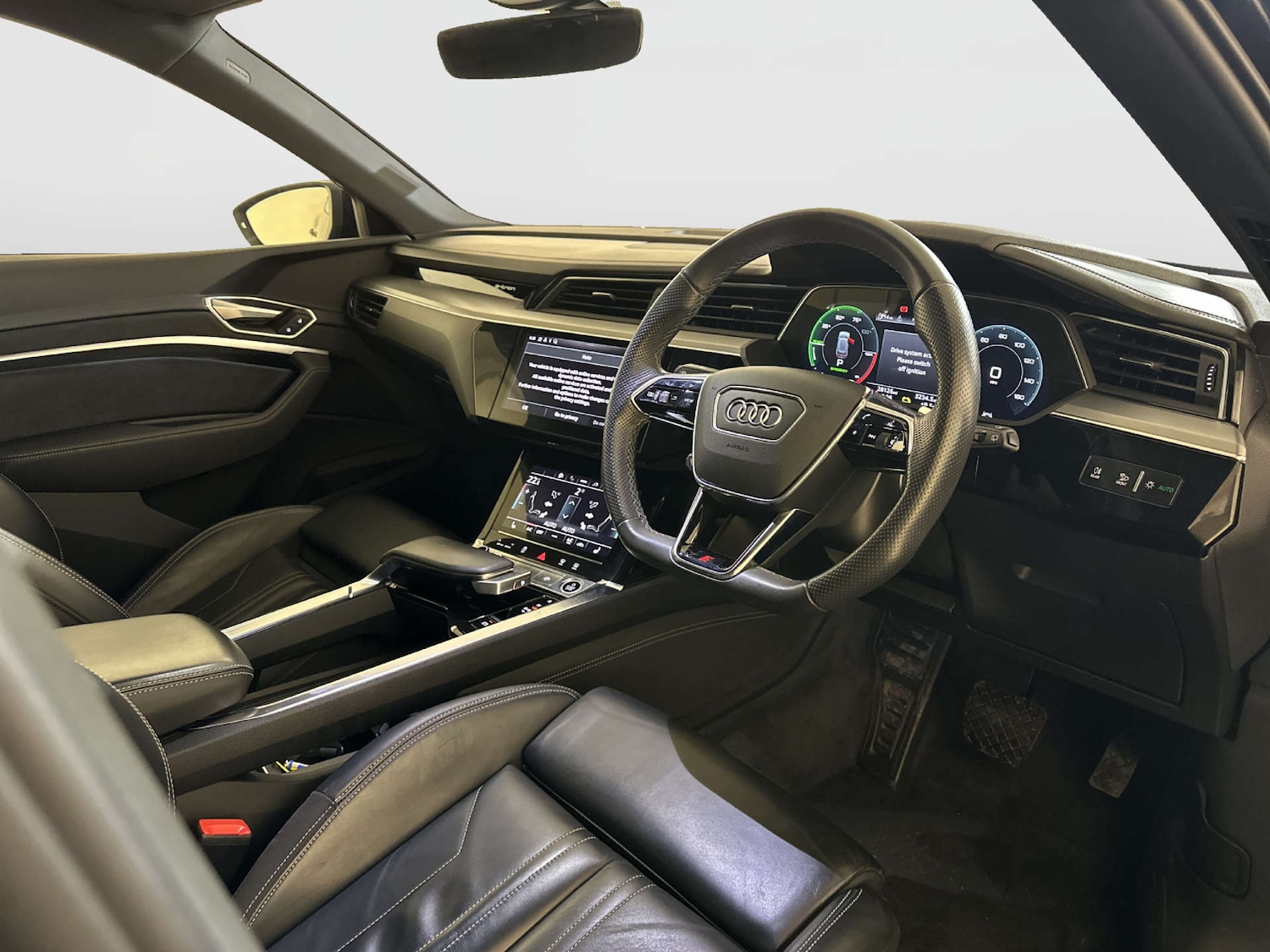 Used Audi e-tron 2022 for sale - 77934087: Photo 15