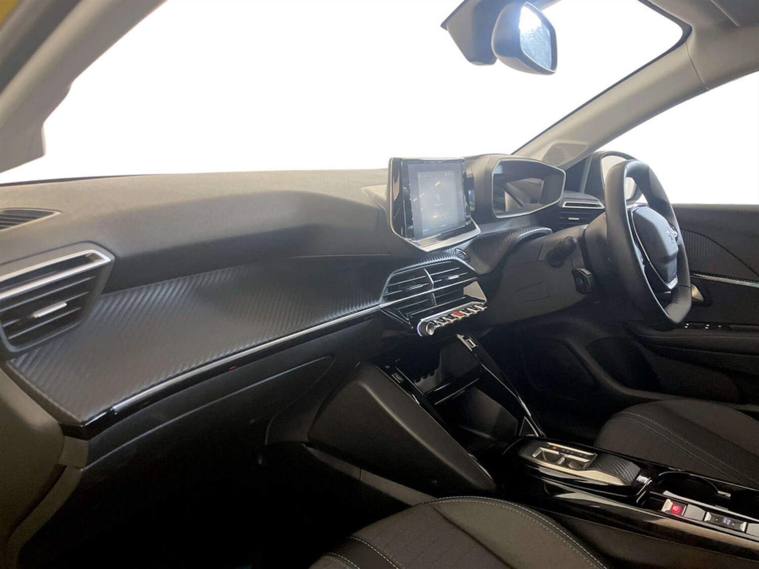 Used Peugeot 208 2023 for sale - 77667875: Photo 11