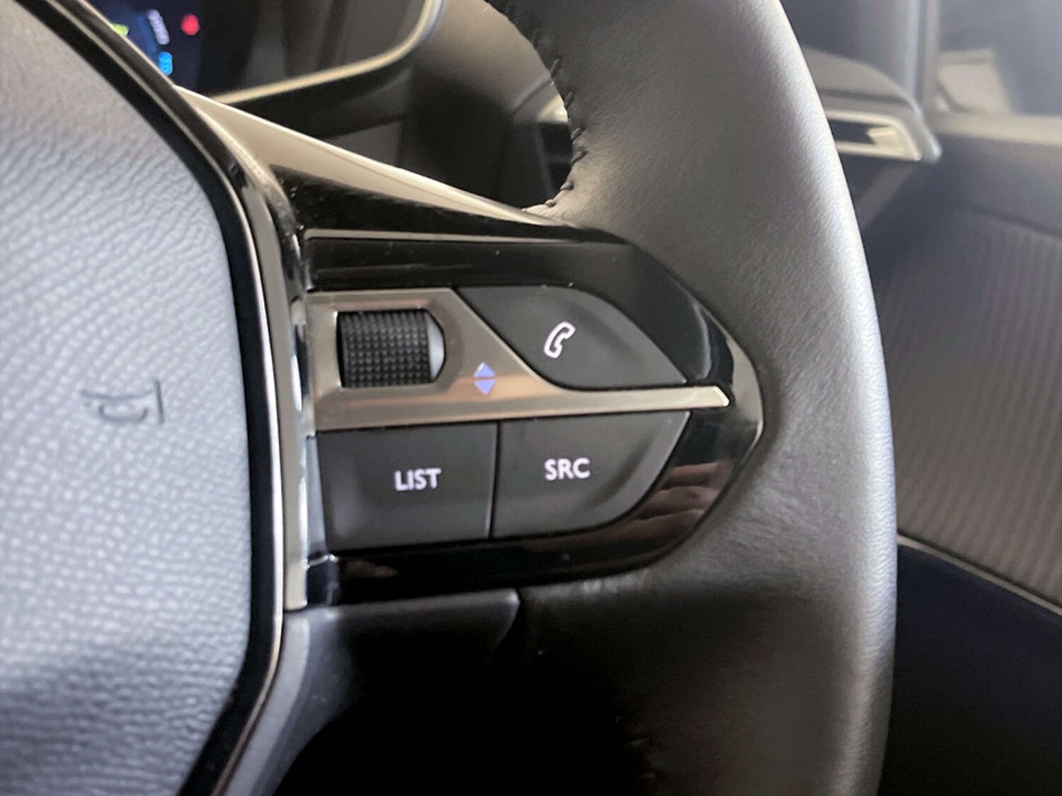 Used Peugeot 208 2023 for sale - 77667875: Photo 18