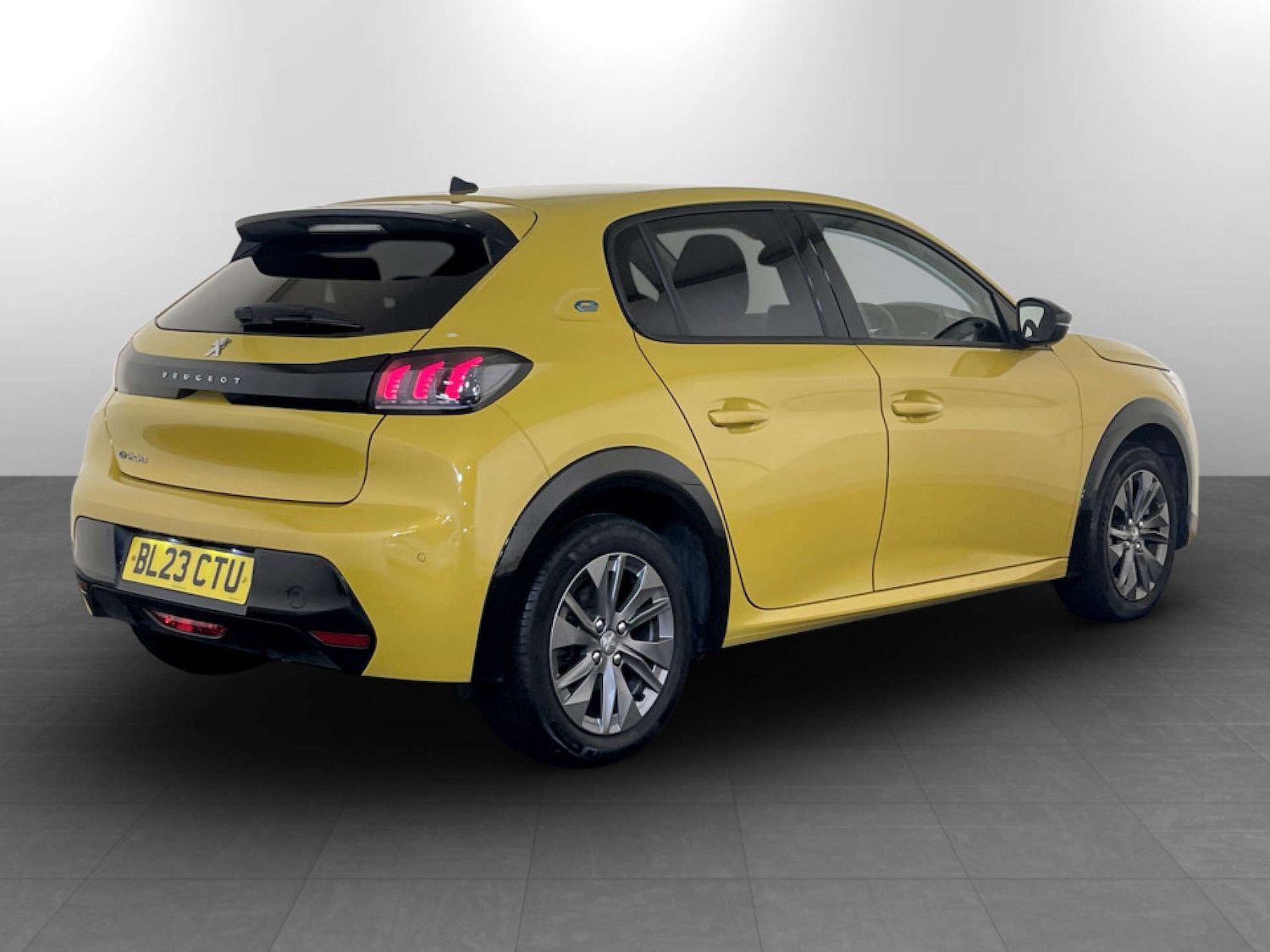 Used Peugeot 208 2023 for sale - 77667875: Photo 9