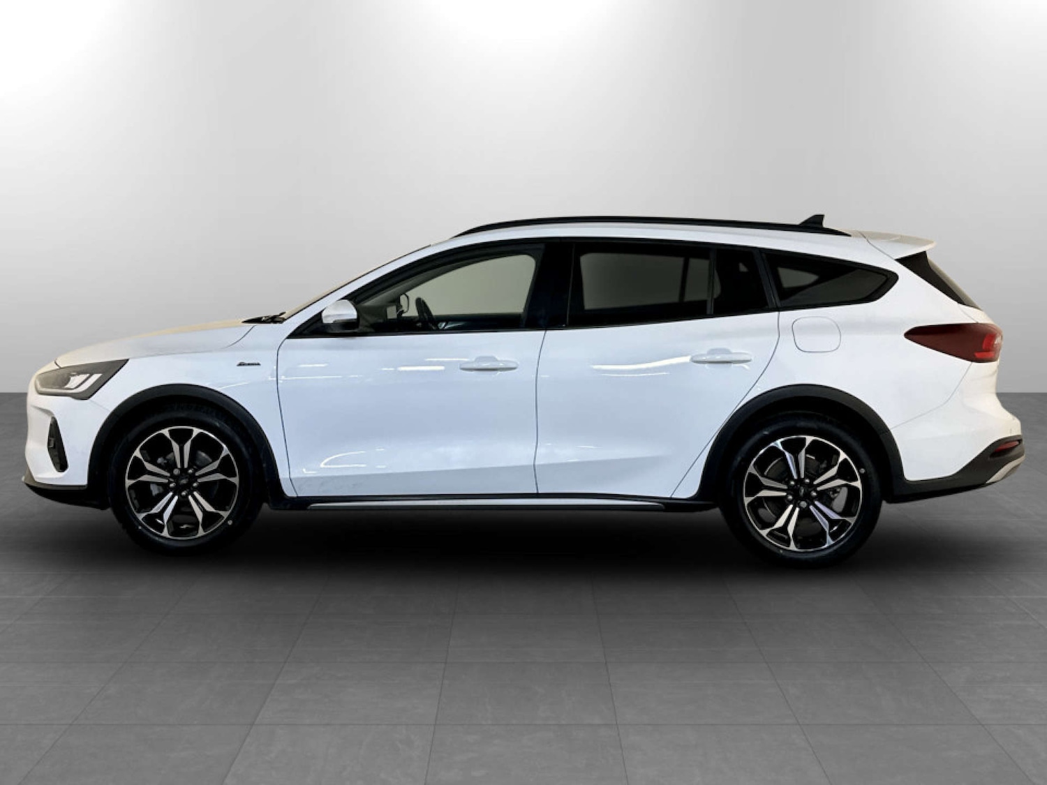 Used Ford Focus 2022 for sale - 77185981: Photo 7