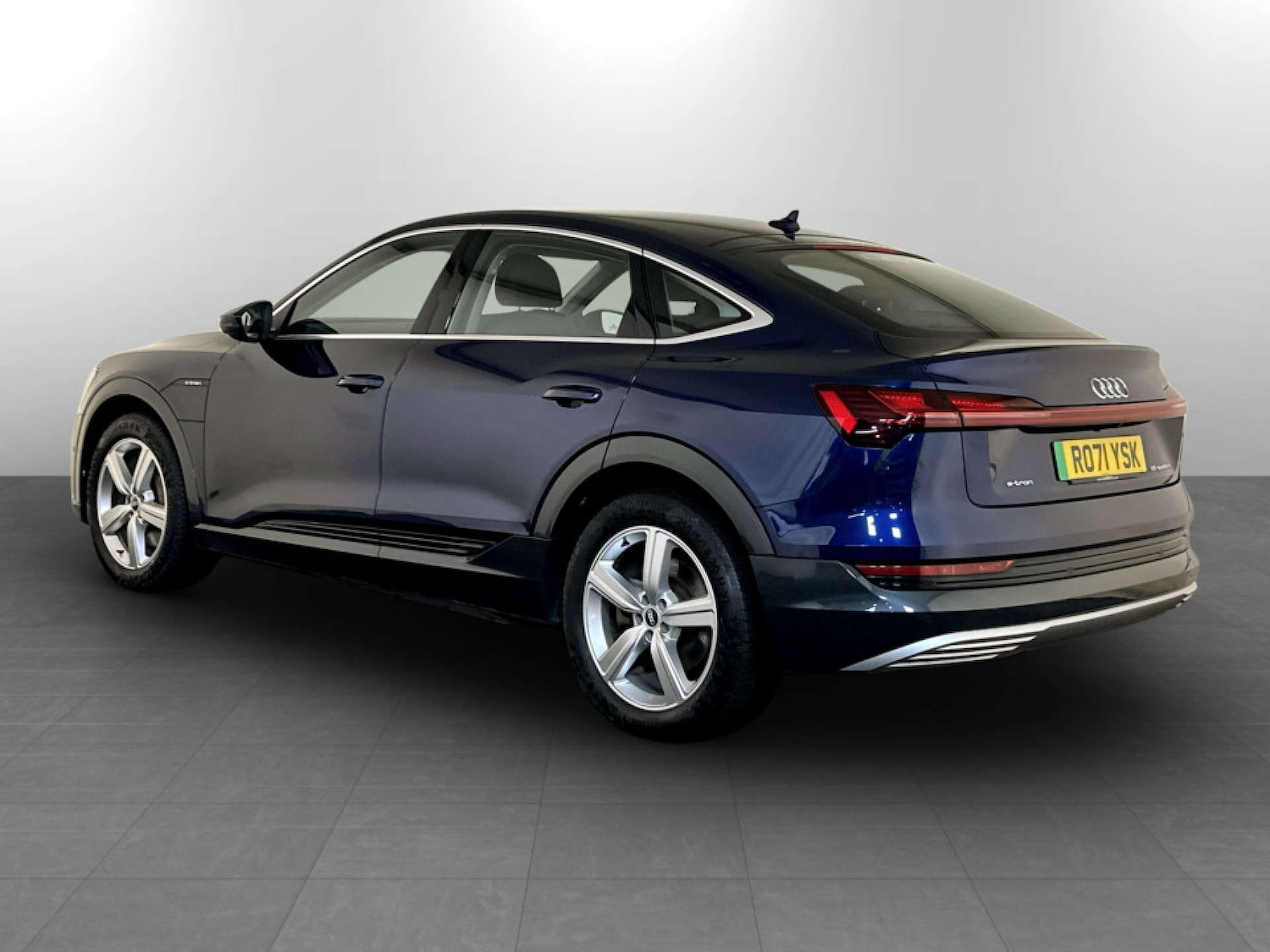 Used Audi e-tron 2021 for sale - 77667918: Photo 8