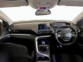 Used Peugeot 5008 2018 for sale - 76565061: Photo