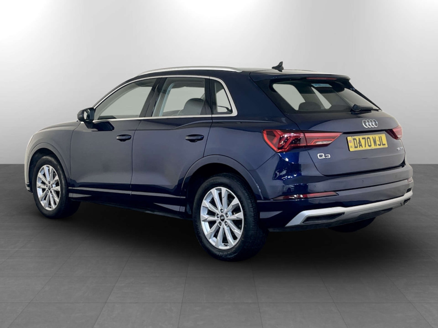Used Audi Q3 2020 for sale - 77186093: Photo 8