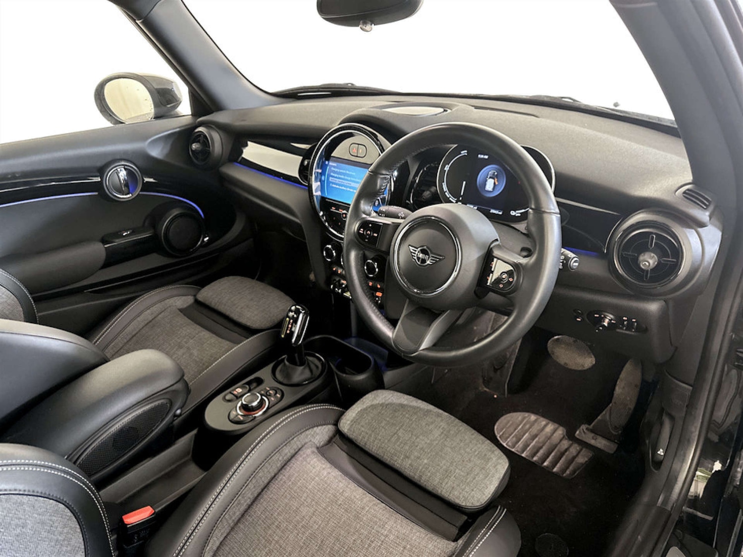 Used MINI Hatch 2021 for sale - 77336963: Photo 15