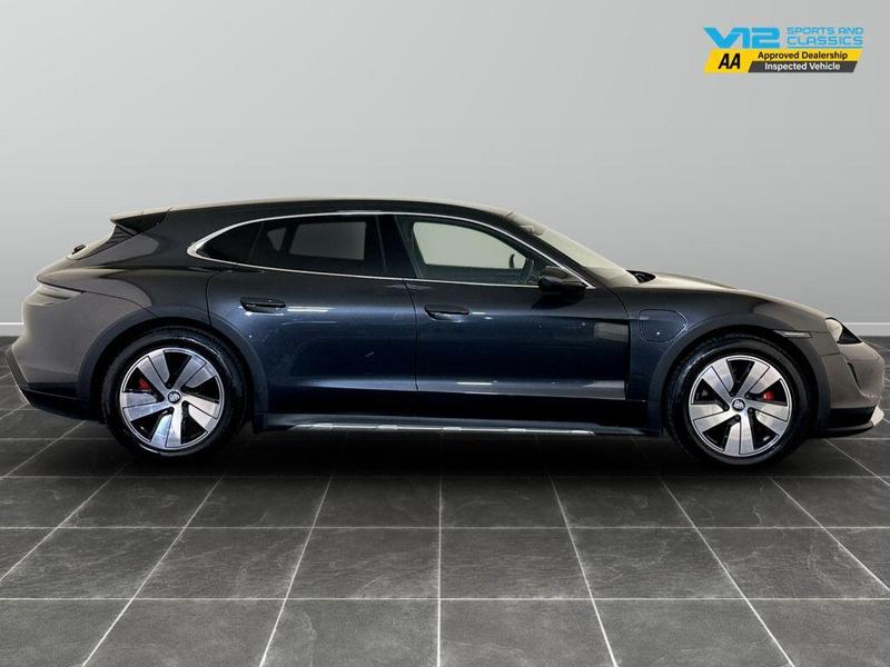 Used Porsche Taycan 2023 for sale - 76641034: Photo 11