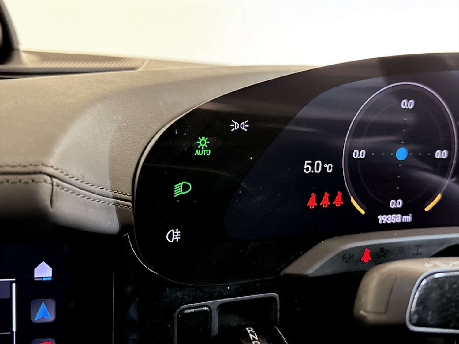 Used Porsche Taycan 2021 for sale - 77571348: Photo 18