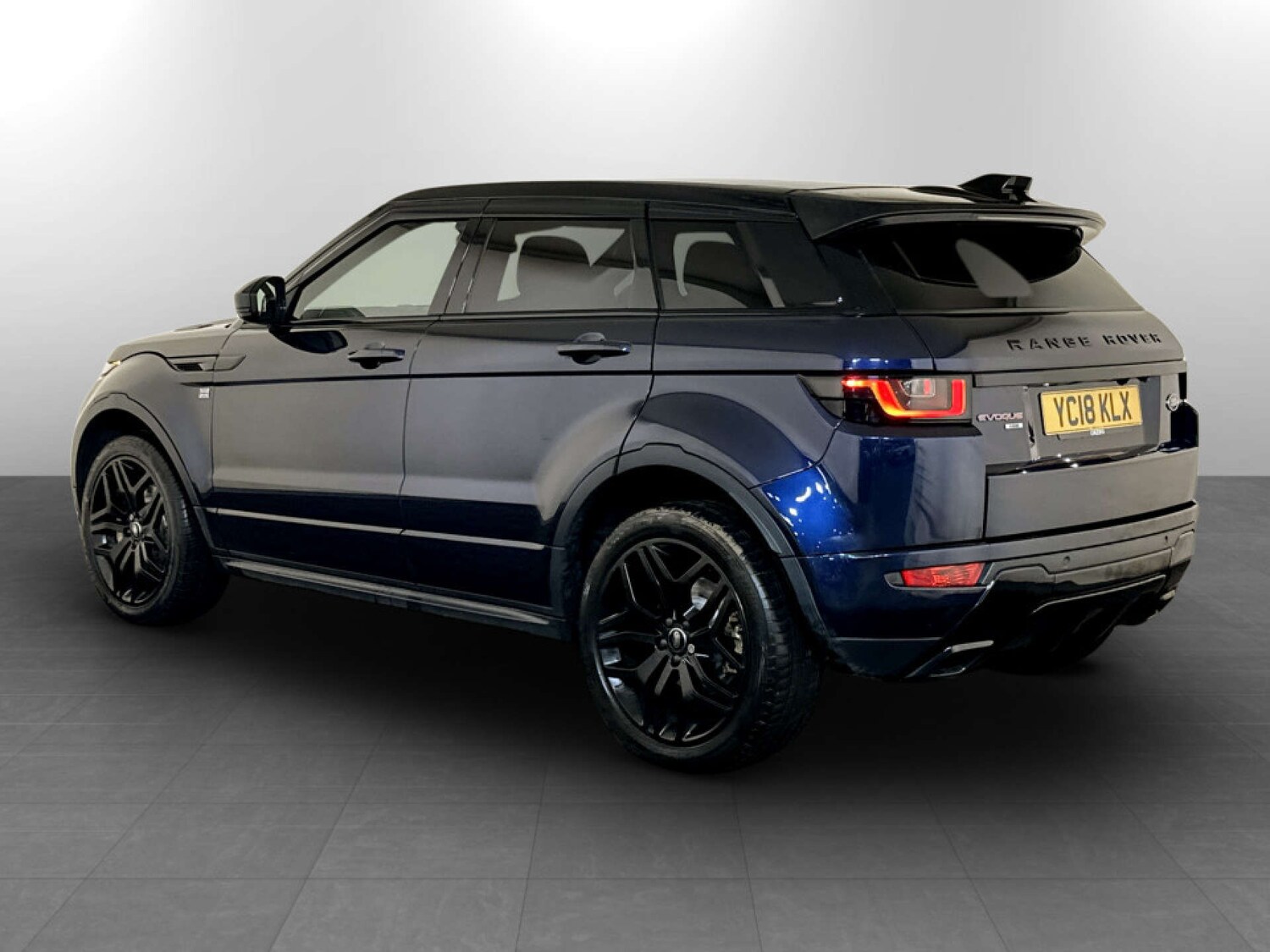 Used Land Rover Range Rover Evoque 2018 for sale - 77434589: Photo 8