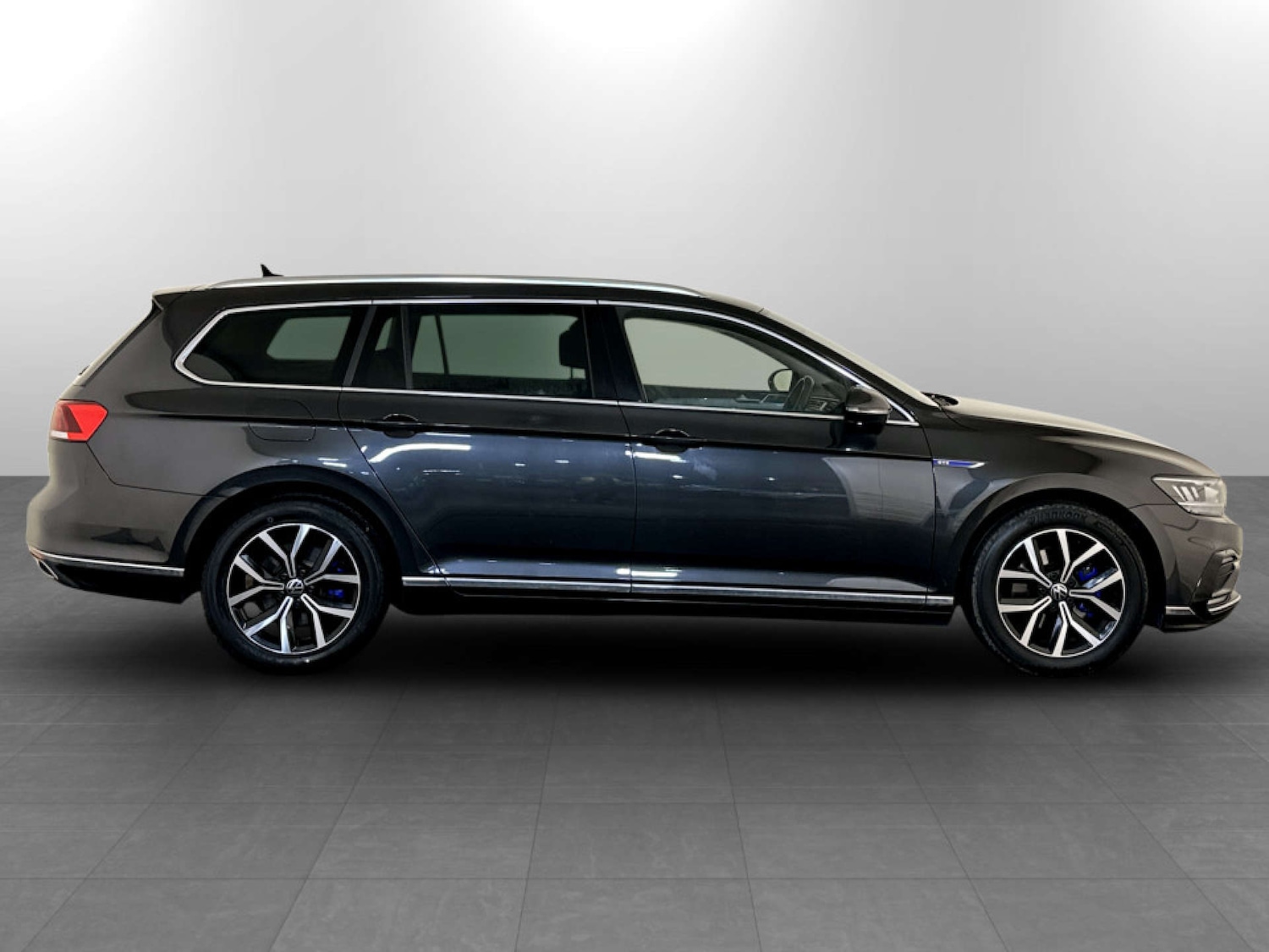 Used Volkswagen Passat 2021 for sale - 77186001: Photo 11