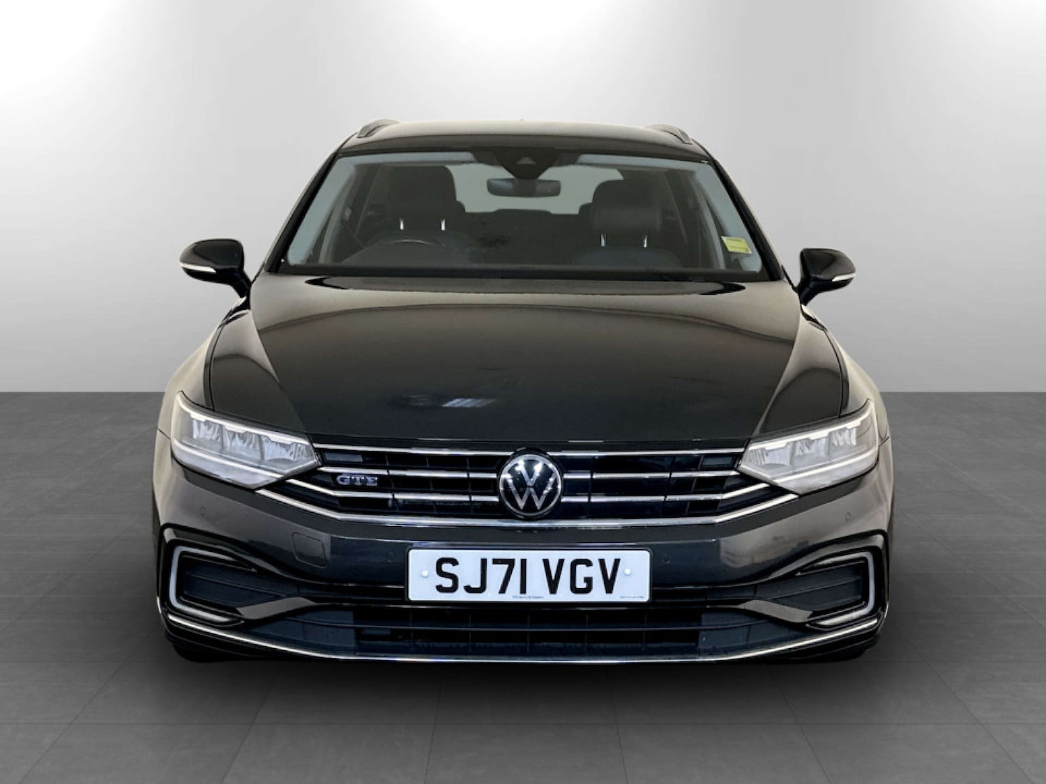 Used Volkswagen Passat 2021 for sale - 77186001: Photo 5