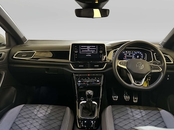 Used Volkswagen T-Roc 2024 for sale - 79311274: Photo
