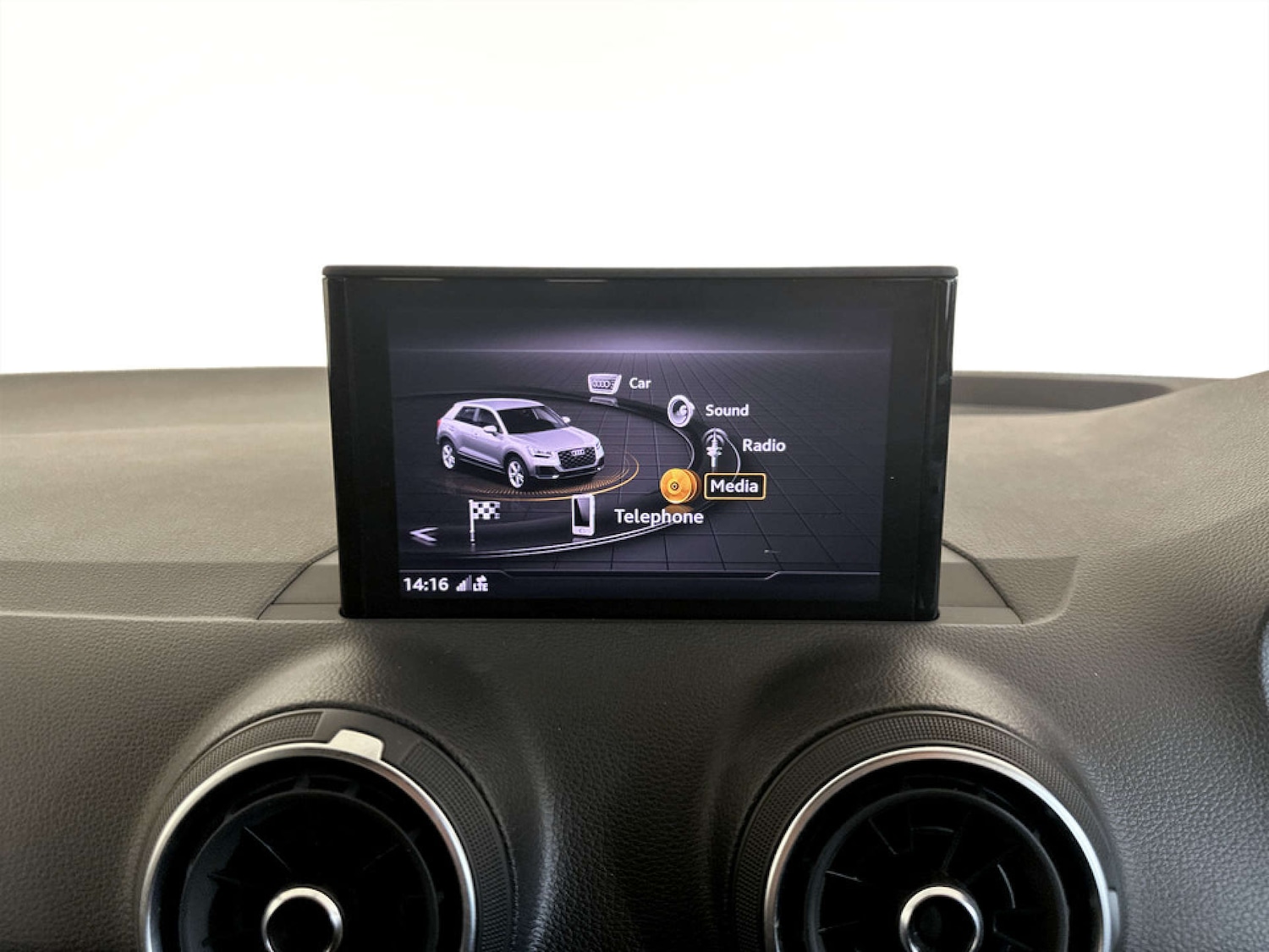 Used Audi Q2 2020 for sale - 77643215: Photo 22