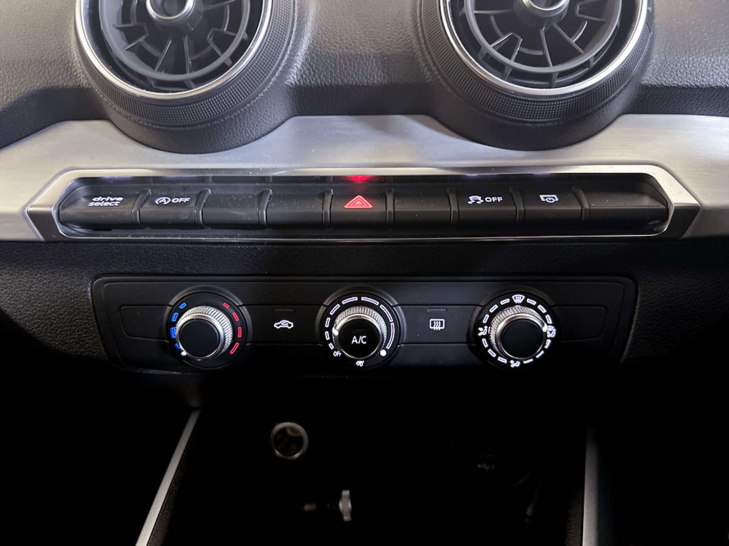 Used Audi Q2 2020 for sale - 77643215: Photo 24