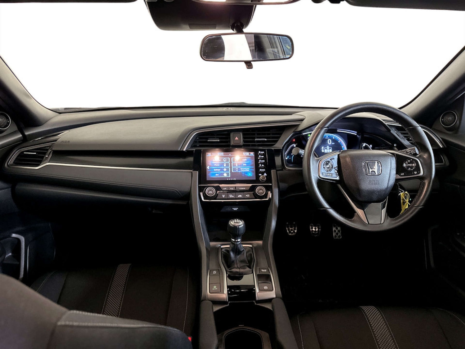 Used Honda Civic 2019 for sale - 77185806: Photo 3