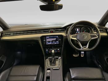 Used Volkswagen Passat 2023 for sale - 79811259: Photo
